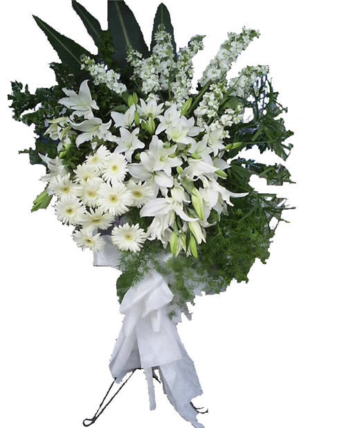 Beyaz mevsim çiçeklerinden hazırlanmış ayaklı ferforje (150-170 cm)                         